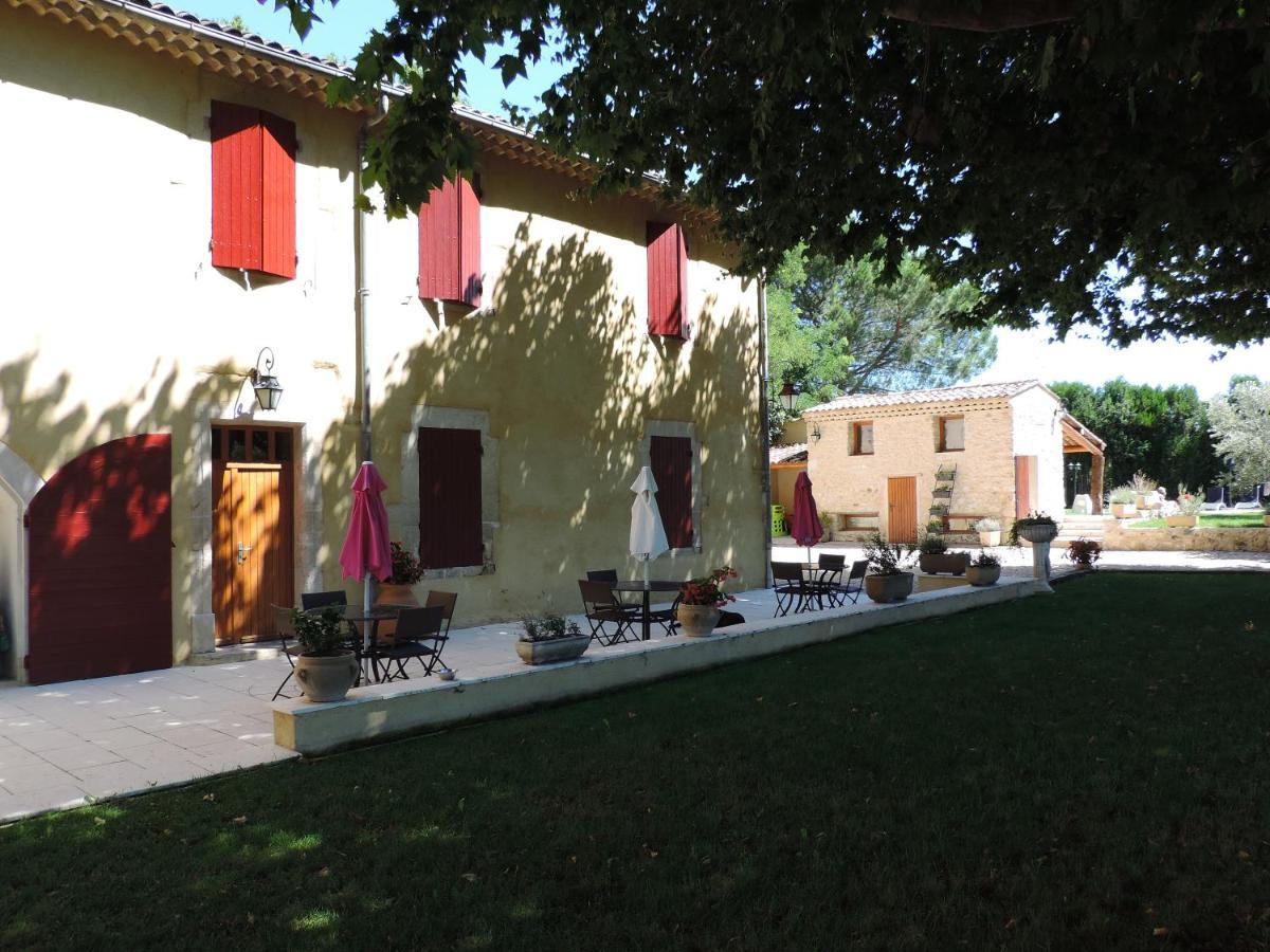 Mas De La Sauline Bed & Breakfast La Roque-d'Antheron Dış mekan fotoğraf