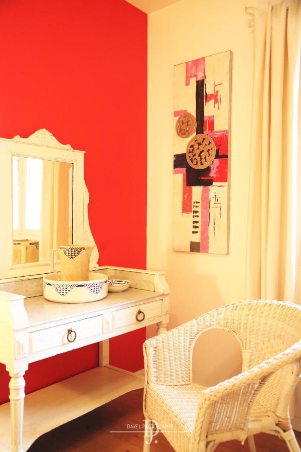 Mas De La Sauline Bed & Breakfast La Roque-d'Antheron Dış mekan fotoğraf