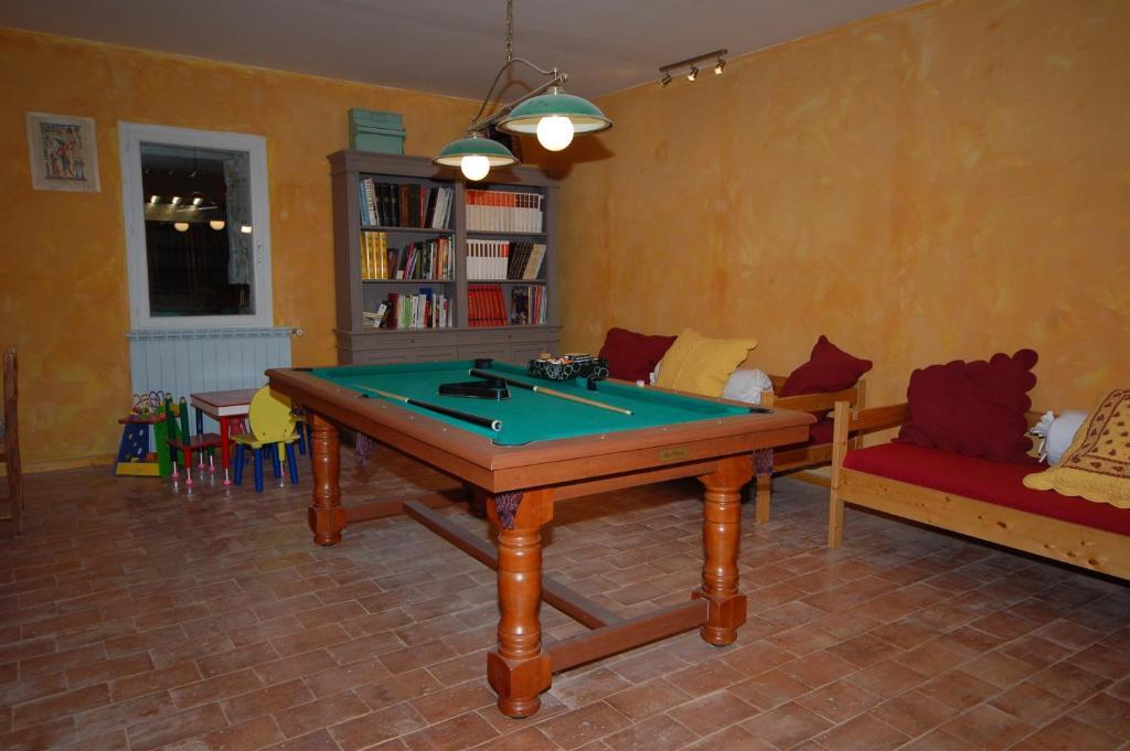 Mas De La Sauline Bed & Breakfast La Roque-d'Antheron Dış mekan fotoğraf